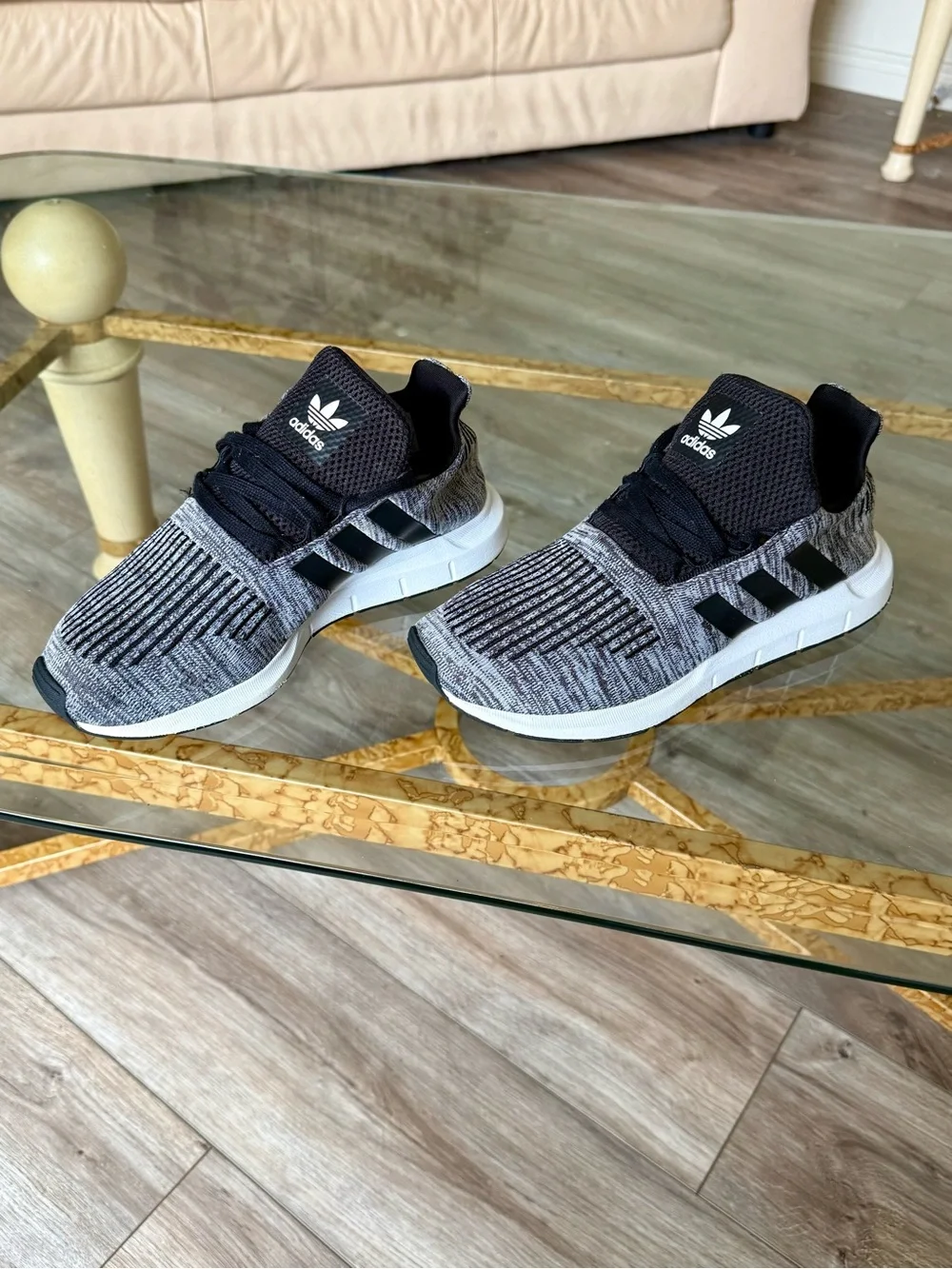 Adidas Boys Swift Run Sz. 5 Black & Gray Knit Athletic Sneakers